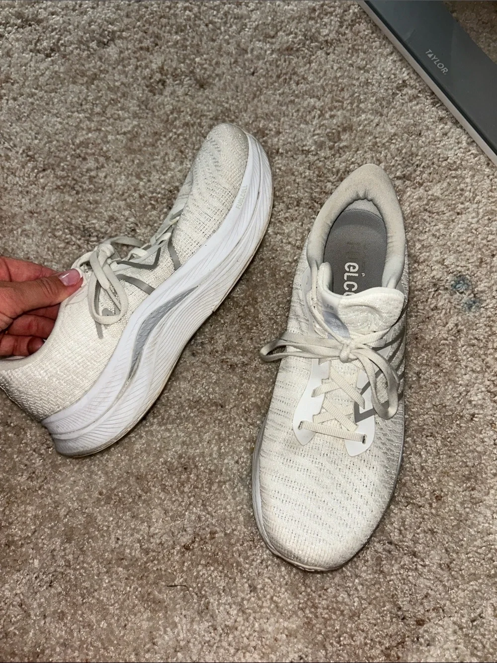 New Balance Women's Athletic Shoes White